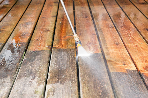 Best Pool Deck Cleaning  in Somers, MT